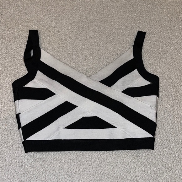 Crop bandage top - Picture 2 of 6